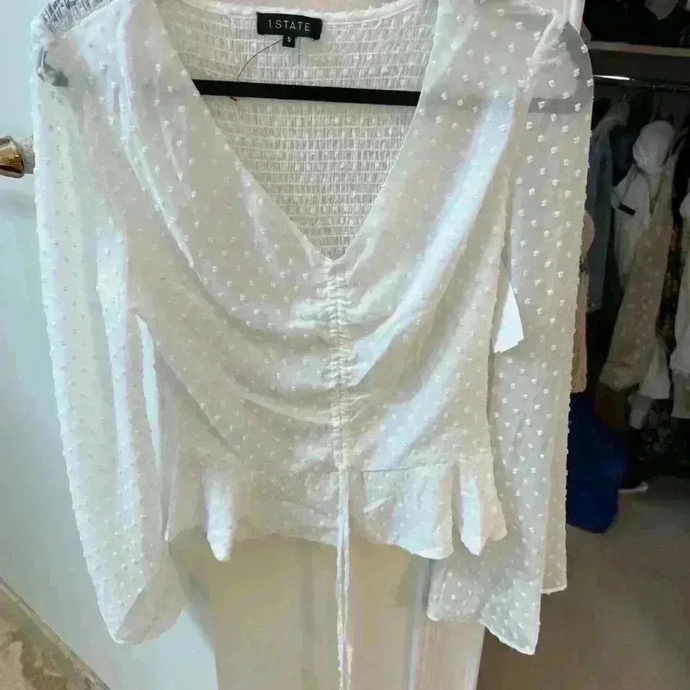 1. State Gorgeous white chiffon peplum v-neck bell long sleeves blouse top s - Picture 2 of 3
